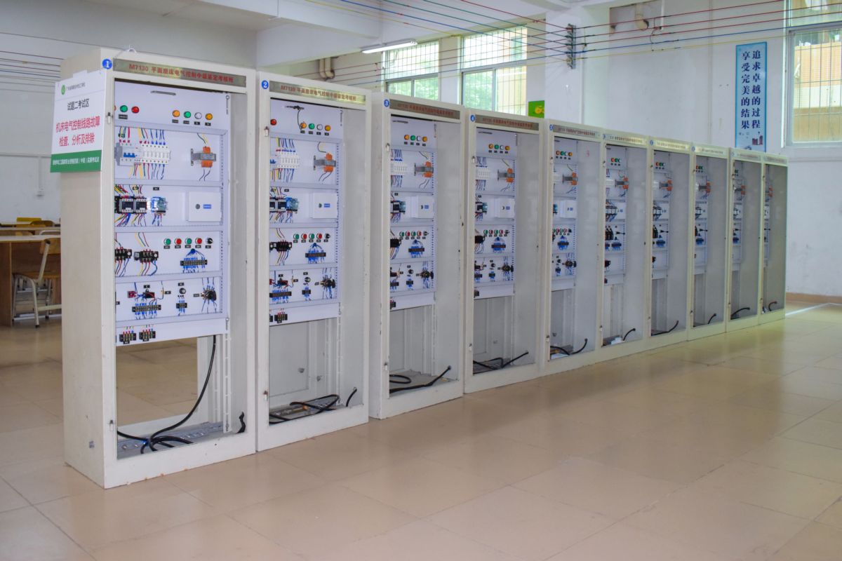 電工電子實訓1室