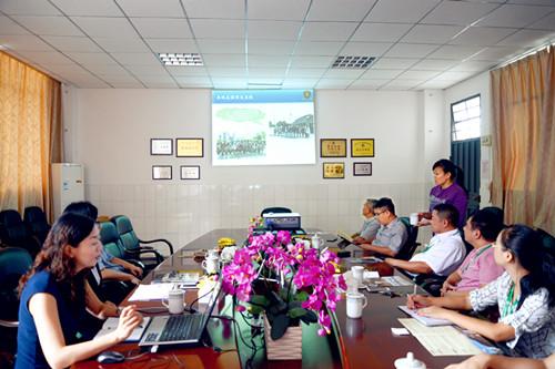 熱烈歡迎美國皇橋教育集團來校考察并達成合作協議